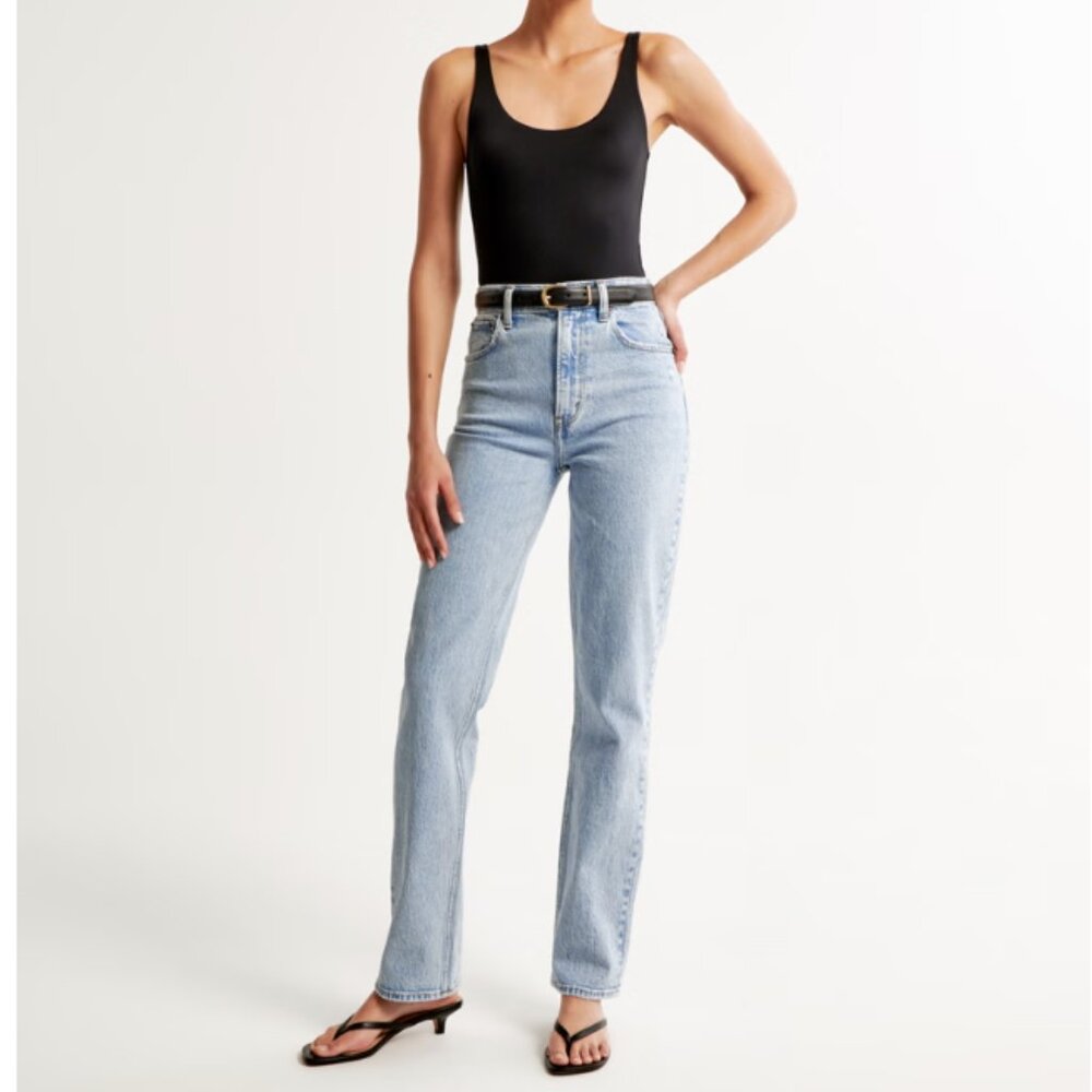 Ultra High Rise 90s Straight Jean